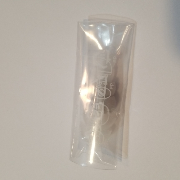 Samsung in-ear earbuds, white with extra earbud covers included, NWT, EHS64AVFWE - Picture 4 of 4